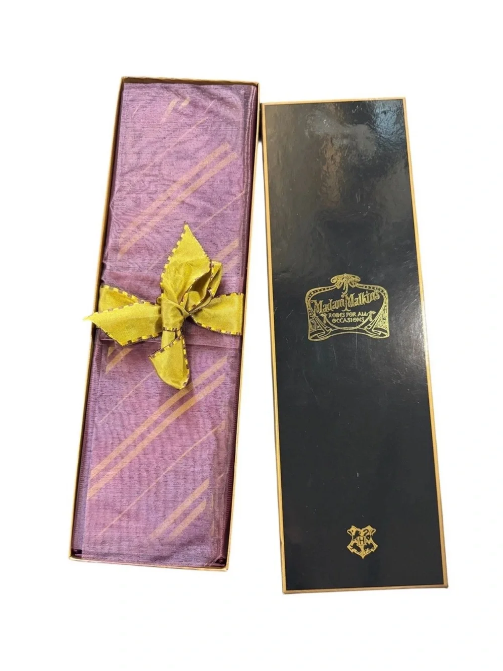 Harry Potter Gryffindor Tie Madam Malkin Warner Bros Licensed w/ Box